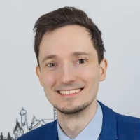 Андрей Макаров