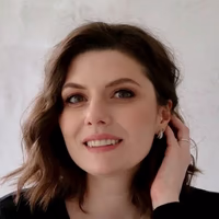 Ксения Ларионова