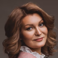 Ярославна Медведева speaker