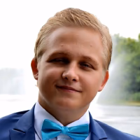 Юрий Иванов